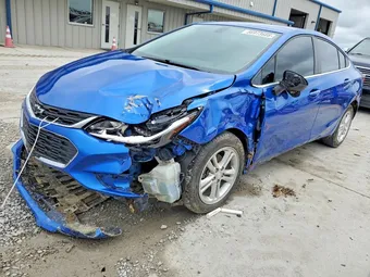 2018 Chevrolet Cruze 1G1BE5SM2J7238716