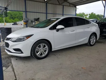 2018 Chevrolet Cruze 1G1BE5SM0J7240125