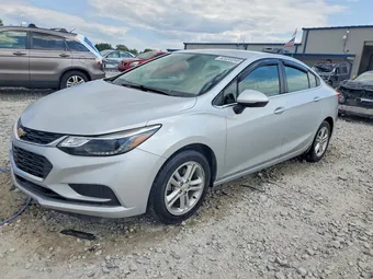 2017 Chevrolet Cruze 1G1BE5SM6H7155817