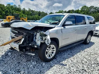 2017 Chevrolet Suburban 1GNSCHKC4HR156577