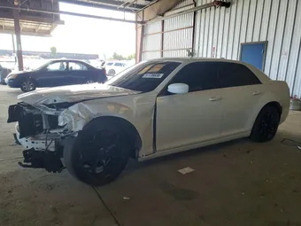 2016 Chrysler 300 2C3CCABG0GH156618