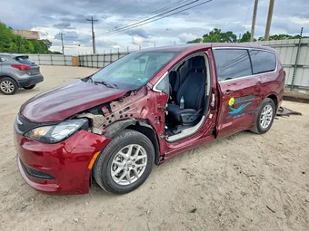 2022 Chrysler Voyager 2C4RC1CG7NR223615
