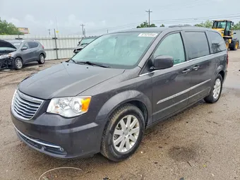 2015 Chrysler Town & Country 2C4RC1BG5FR537640