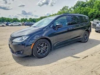 2018 Chrysler Pacifica 2C4RC1EG6JR312227 Lot 57359346