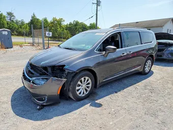 2017 Chrysler Pacifica 2C4RC1BG6HR805209