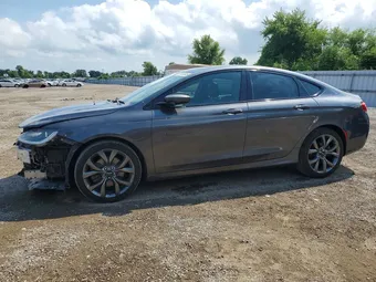 2016 Chrysler 200 1C3CCCBG3GN176557