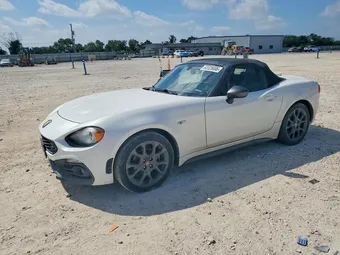 2017 Fiat 124 Spider JC1NFAEK8H0122912
