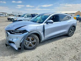 2022 Ford Mustang Mach-E 3FMTK1SS5NMA35211