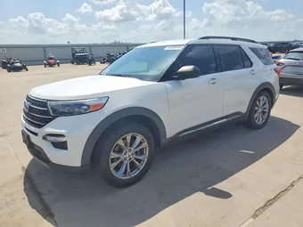 2020 Ford Explorer 1FMSK7DH8LGB82100