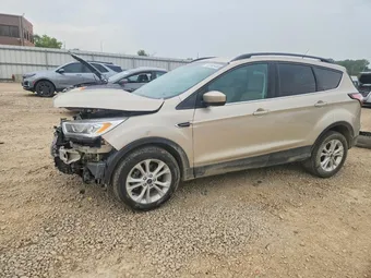 2017 Ford Escape 1FMCU0GD6HUE92835