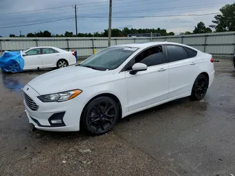 2020 Ford Fusion 3FA6P0HD9LR140524