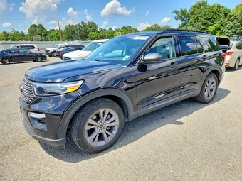 2021 Ford Explorer 1FMSK7DH3MGC26795