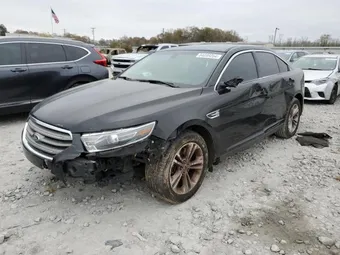 2018 Ford Taurus 1FAHP2D82JG136784