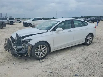 2016 Ford Fusion 3FA6P0H76GR382493