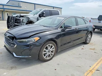 2019 Ford Fusion 3FA6P0CD7KR182356