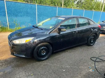 2016 Ford Focus 1FADP3F2XGL334056