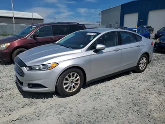 2015 Ford Fusion 1FA6P0G74F5119535