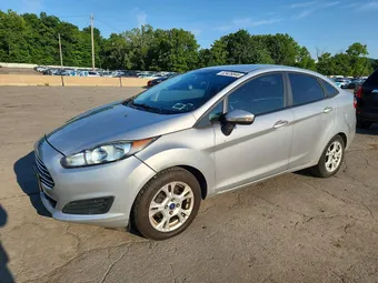 2015 Ford Fiesta 3FADP4BJ1FM198884