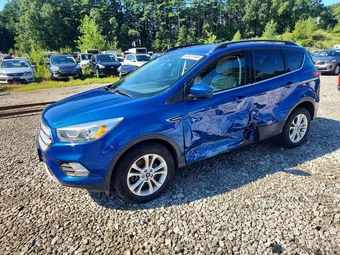 2017 Ford Escape 1FMCU9GD3HUA56450