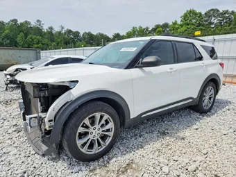 2022 Ford Explorer 1FMSK7DH8NGA31793