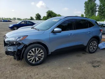 2022 Ford Escape 1FMCU9J9XNUB03750