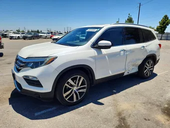 2018 Honda Pilot 5FNYF5H95JB022628