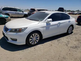 2015 Honda Accord 1HGCR2F85FA143333