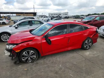 2018 Honda Civic JHMFC1F74JX013885