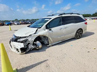 2019 Honda Odyssey 5FNRL6H94KB110011