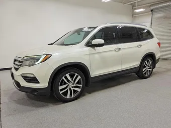 2017 Honda Pilot 5FNYF5H93HB021312