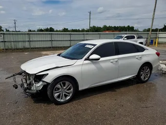 2019 Honda Accord 1HGCV1F10KA015147