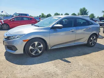 2018 Honda Civic 2HGFC2F58JH012556