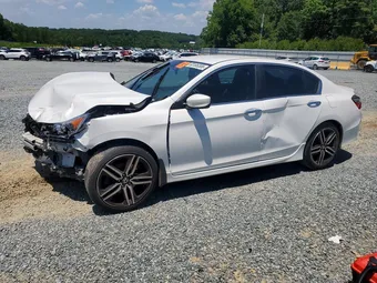 2017 Honda Accord 1HGCR2F50HA118297