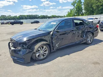2018 Honda Accord 1HGCV1F13JA131117