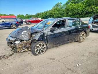 2016 Honda Accord 1HGCR2F72GA042002