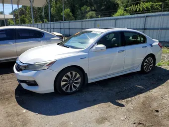 2017 Honda Accord Hybrid JHMCR6F76HC004427