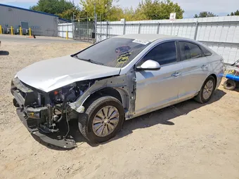 2016 Hyundai Sonata KMHE24L11GA011939