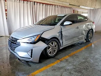 2020 Hyundai Elantra 5NPD84LF2LH527336