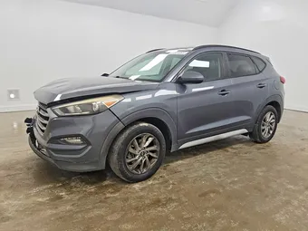 2018 Hyundai Tucson KM8J3CA49JU649560