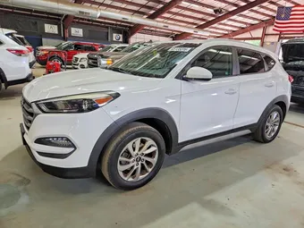 2017 Hyundai Tucson KM8J3CA41HU533330