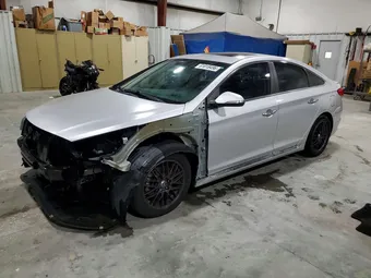 2017 Hyundai Sonata 5NPE34AF6HH584023