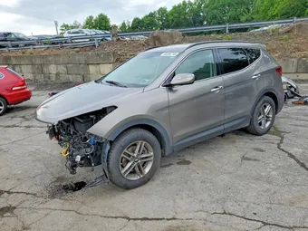 2017 Hyundai Santa Fe 5NMZUDLB1HH036100