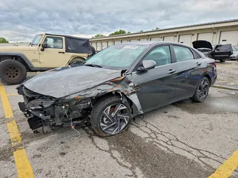 2024 Hyundai Elantra KMHLP4DG7RU678107