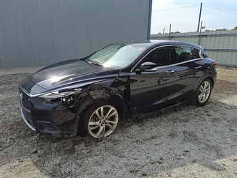2018 Infiniti QX30 SJKCH5CP9JA056989