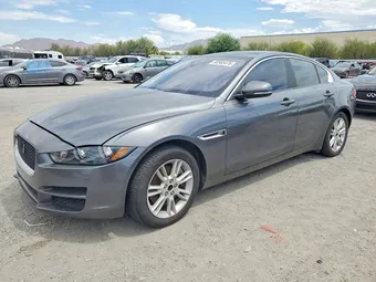 2017 Jaguar XE SAJAD4BG5HA958777