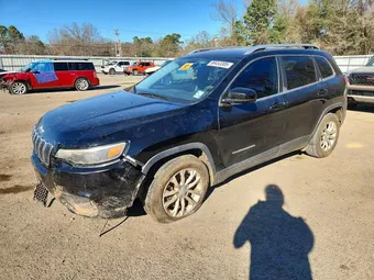 2019 Jeep Cherokee 1C4PJLCBXKD264719