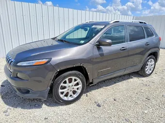 2018 Jeep Cherokee 1C4PJLLB4JD568885