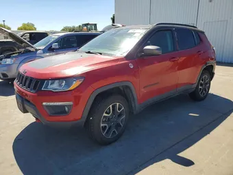 2019 Jeep Compass 3C4NJDDB0KT639037