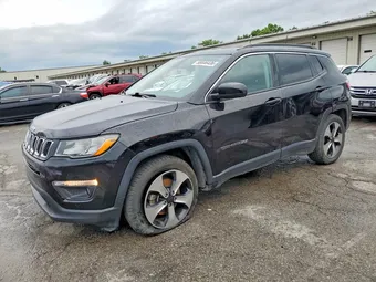 2018 Jeep Compass 3C4NJCBB6JT123972