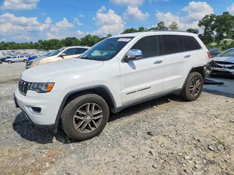 2018 Jeep Grand Cherokee 1C4RJFBGXJC181030
